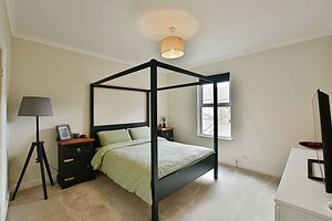 Photo 10- click for photo gallery